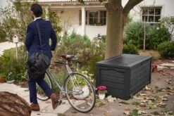 Keter Westwood Opbergbox 570L Grafiet 10 Keter Westwood Opbergbox 570L Grafiet -Tuinmeubel Verkoop keter westwood opbergbox 570l grafiet 800x534 62738fdfb1e65 l